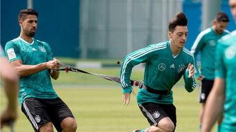 新闻锋线爆料,揭秘事件背后惊人真相 第2张 新闻锋线爆料,揭秘事件背后惊人真相 第2张